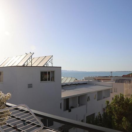 Sea View Apartments โกเลม ภายนอก รูปภาพ