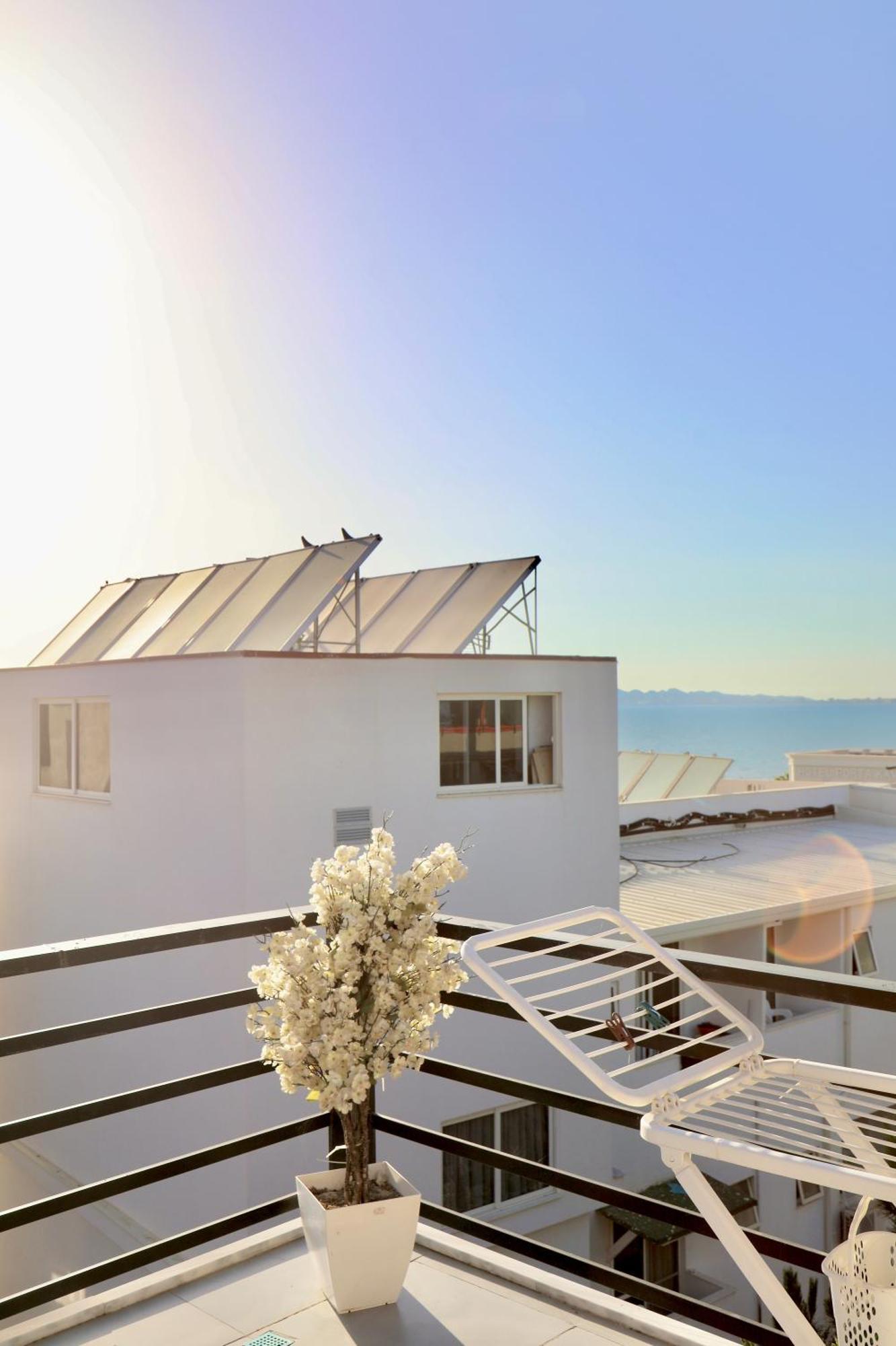 Sea View Apartments โกเลม ภายนอก รูปภาพ